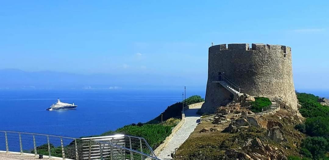 Central Rooms Santa Teresa Gallura Zewnętrze zdjęcie